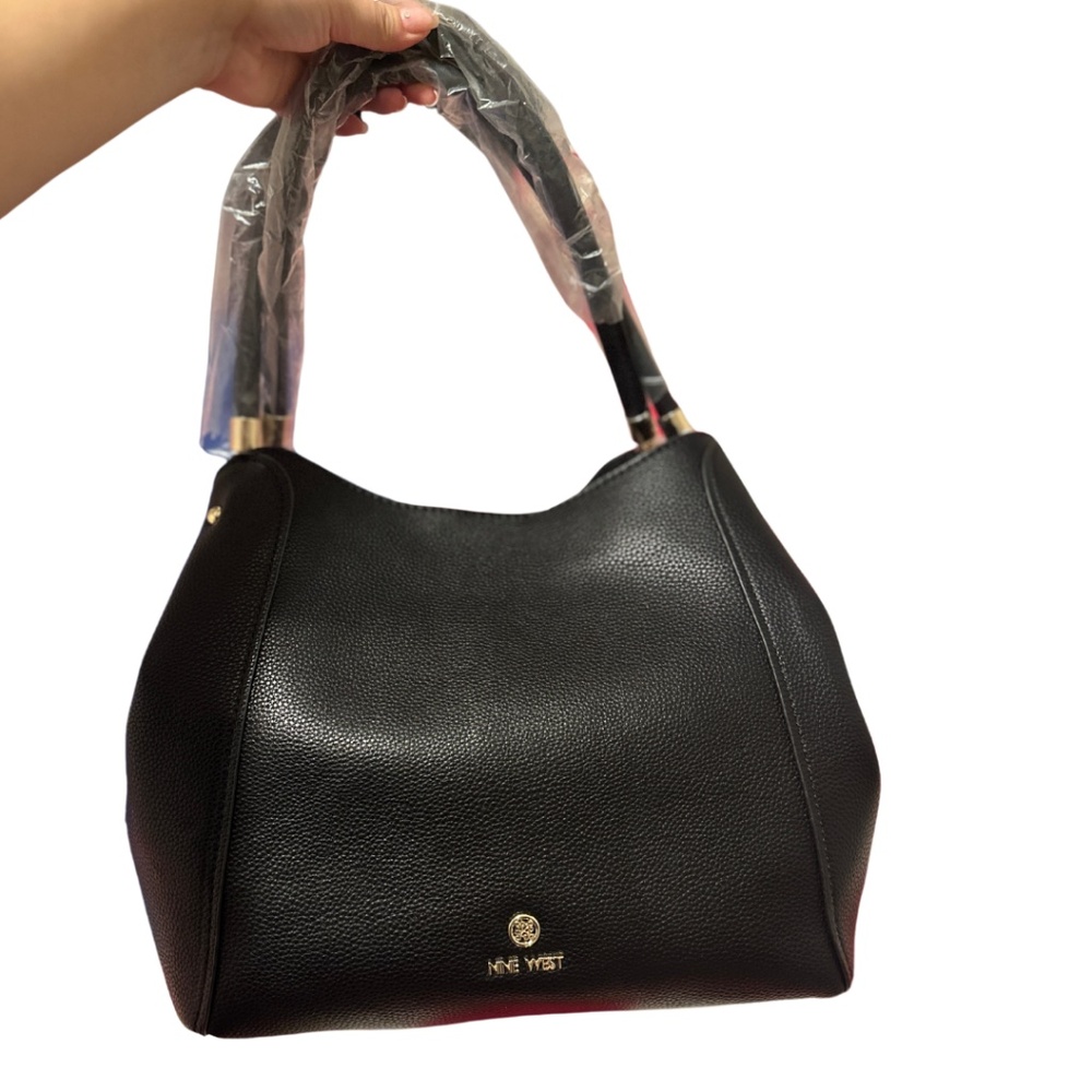 Nine West ETTA Jet Set Carryall Snap Button Closure Tote